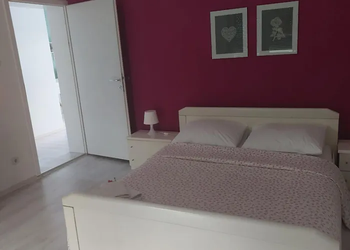 아파트 Martina Sun 자다르